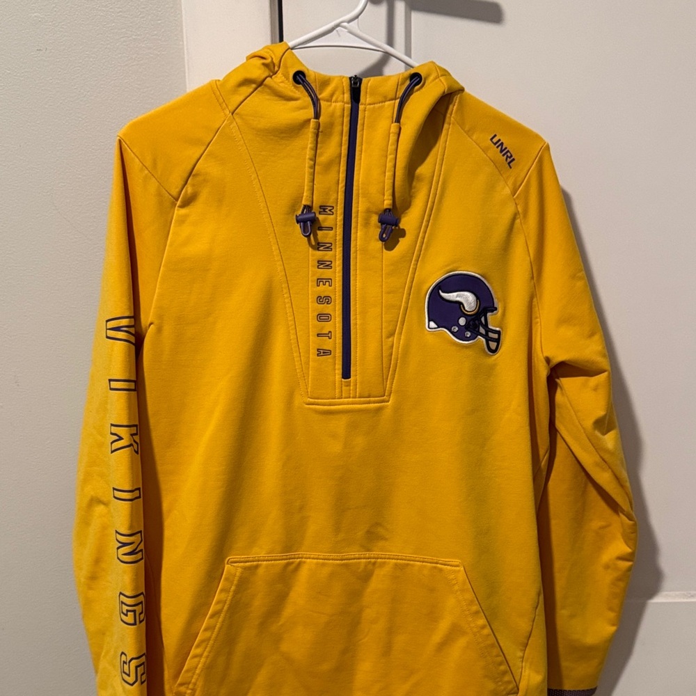 Minnesota Vikings Yellow Pullover Hoodie